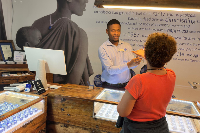 Tour del mercato Maasai di Arusha e del Museo della Tanzanite
