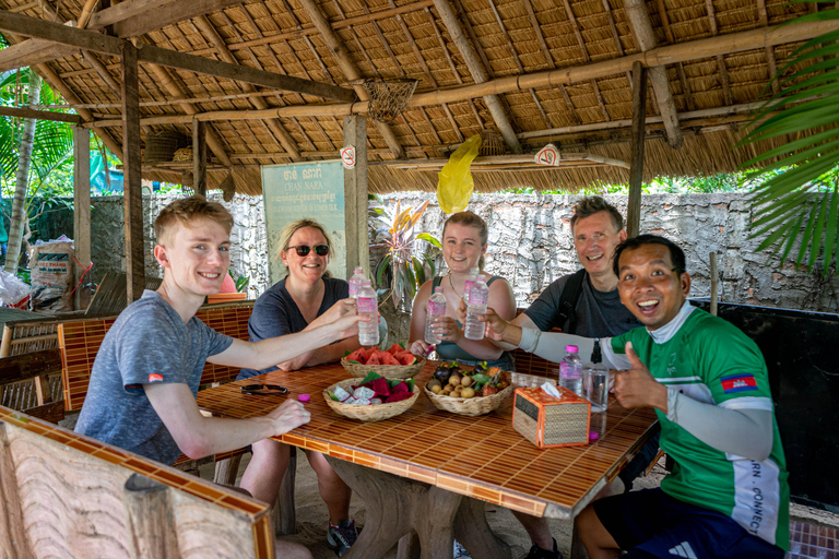 Phnom Penh: Silk Island Bike Tour & Evening Foodie Full-Day Haft Day: Evening Food Tour