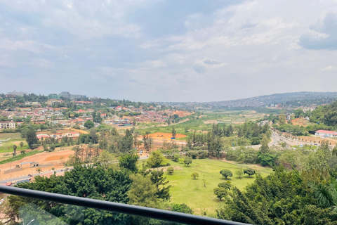 Kigali: Evening Sightseeing Tour with Traditional Dinner