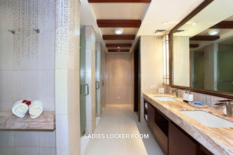 Jakarta: Sunrise Golf Experience at Pondok Indah w/ Transfer Morning Golf Experience with Hotel Pickup & Massage