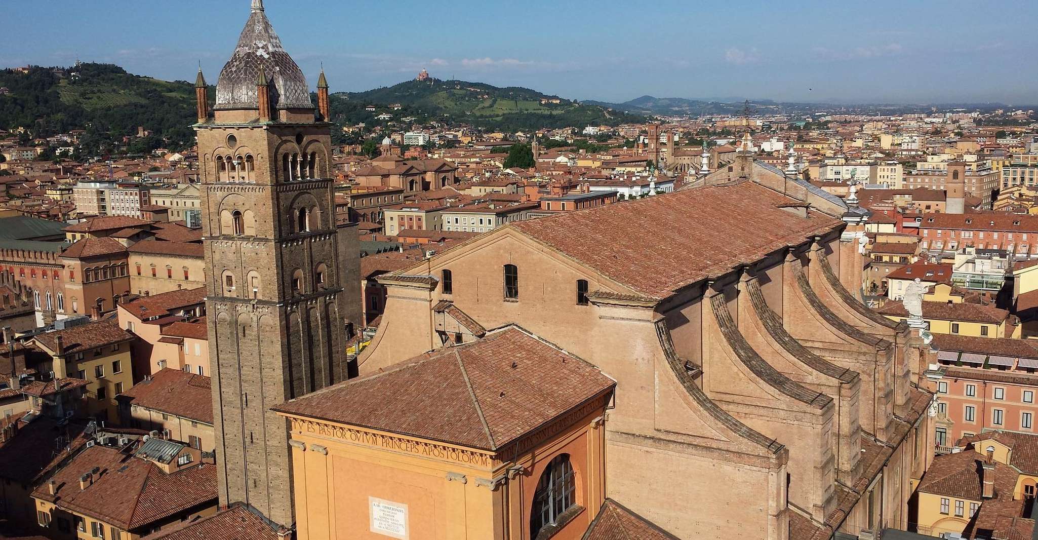Bologna - Altstadt Private historische Wanderung - Hizvo