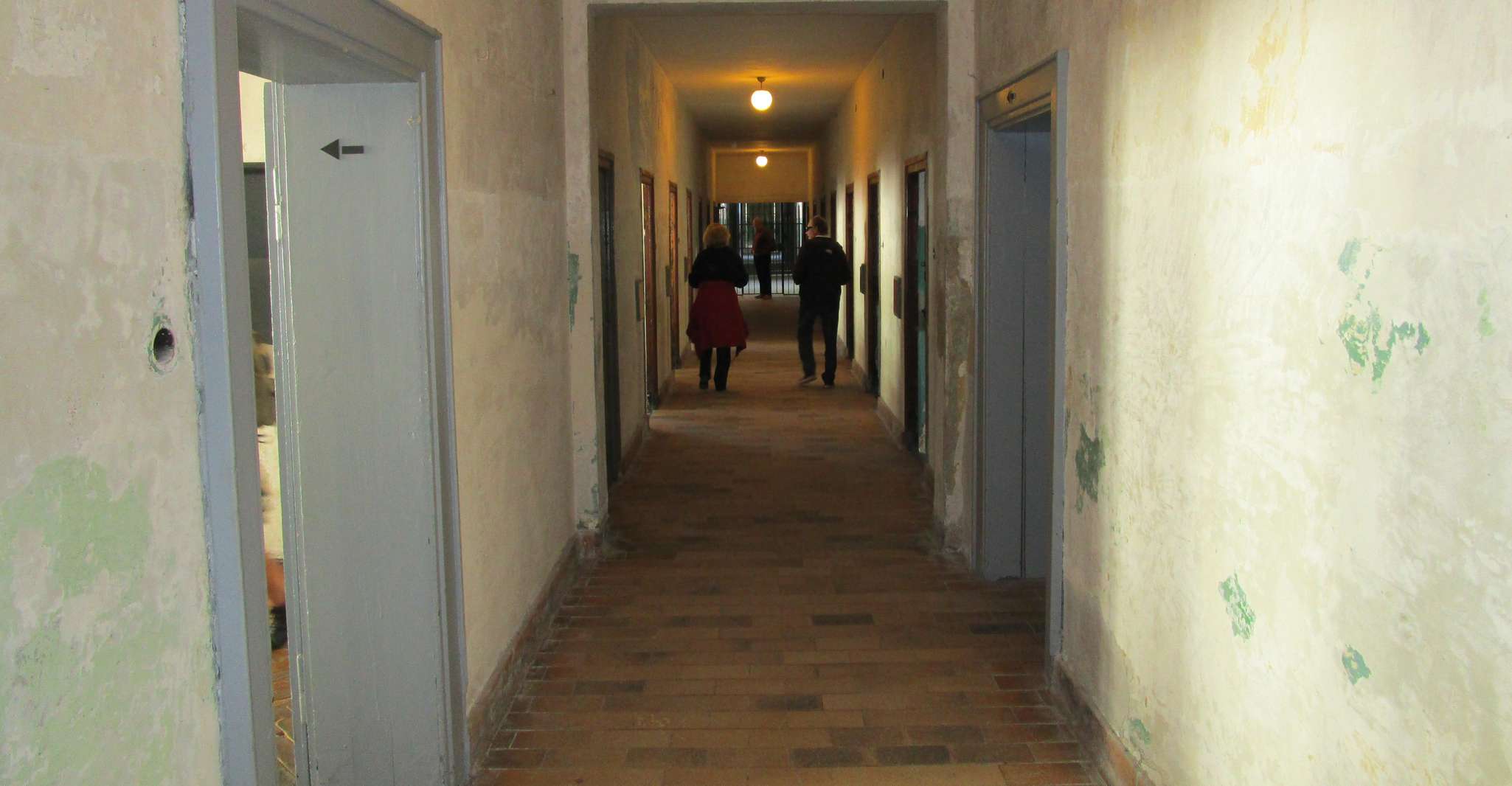 From Munich: Dachau Memorial Site Guided Tour photo 13