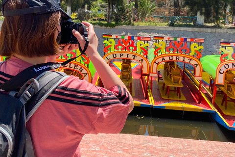 CDMX: Tour of Xochimilco and Coyoacán with option to visit the Frida Kahlo Museum Shared tour with visit to the Frida Kahlo Museum and traditional lunch