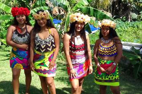 Panama City: Embera Village Day TourEmbera day tour for 3 adults