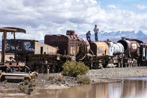 Von La Paz: 3-tägige Tour zur Salzwüste von Uyuni und zum VulkanVon La Paz: 3-tägige Tour zu den Salzwüsten von Uyuni und den Vulkanen