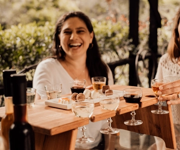Costa Central: Experiência de combinação de chocolate e vinho