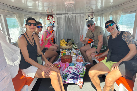 Phuket: 3 Island Private Longtail Boat Tour with Snorkeling