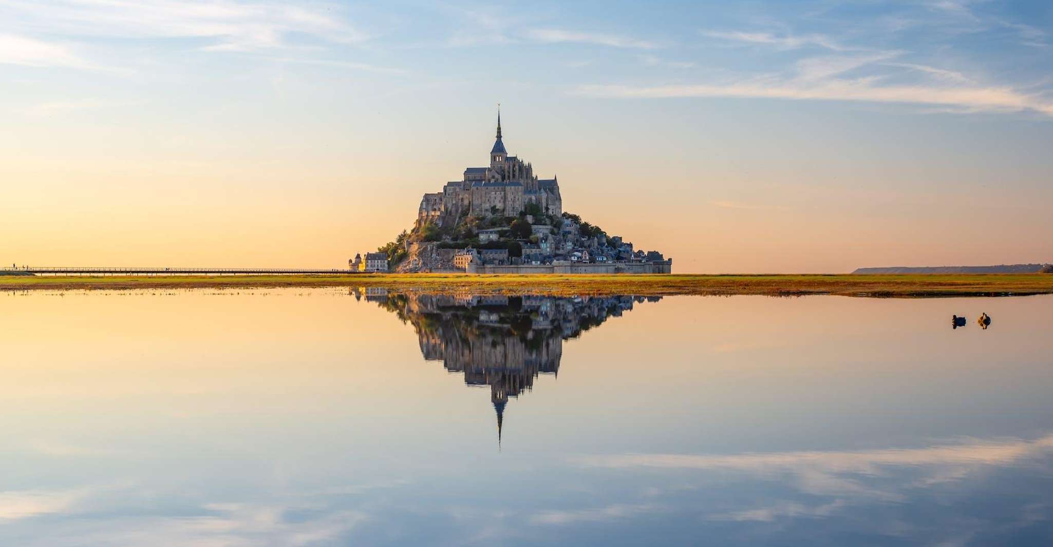 Mont Saint-Michel , The History Digital Audio Guide - Housity