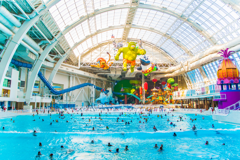 East Rutherford: Dreamworks Indoor Water Park Entry TicketPeak Days