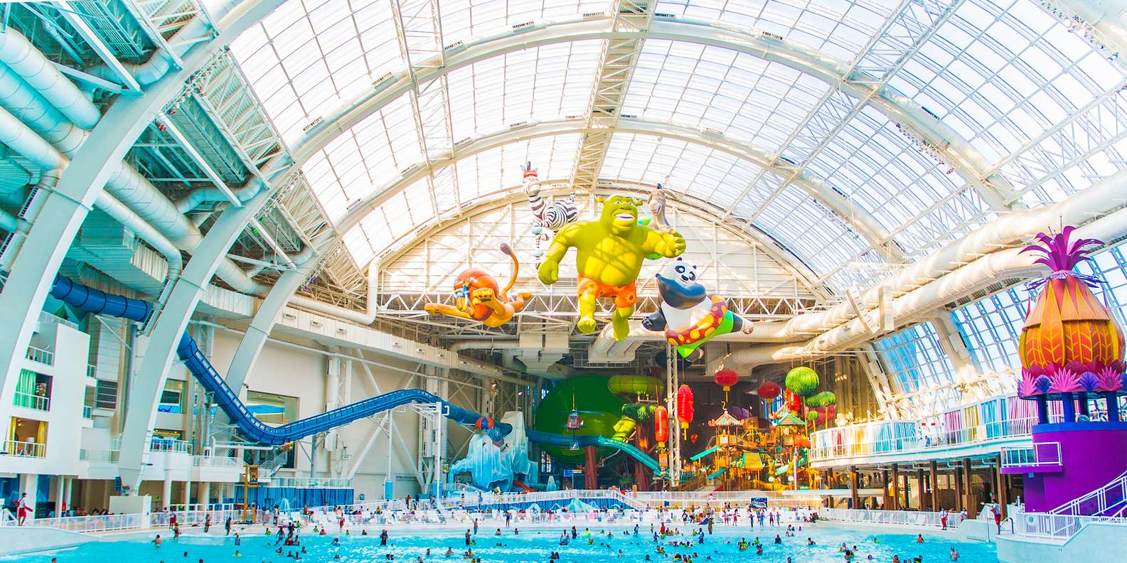 The World's Coolest Indoor Water Parks  Indoor waterpark, Water park,  Beautiful places to travel