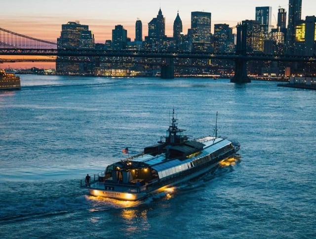 NYC: Cruceros por la ciudad Brunch de lujo, almuerzo o cena en crucero