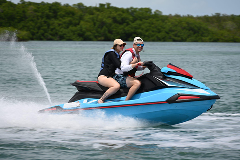 Six Fins Key West: 2-Hour Guided Jet Ski Tour with Photos