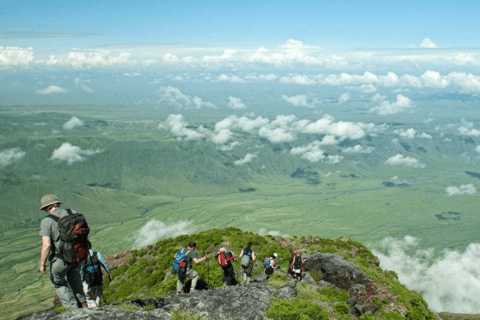 Arusha: Lake Natron 3-Day Tour with Maasai Village Visit