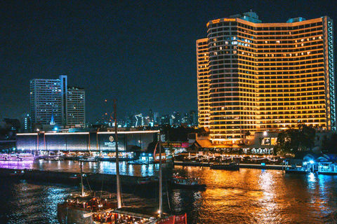 Bangkok : Dîner-croisière de luxe en blanc avec spectacle