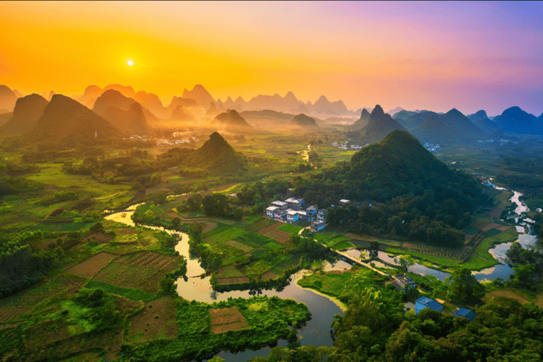 Guilin: Xingping&Yangshuo, Boat Ride, Cycling and Show Tour