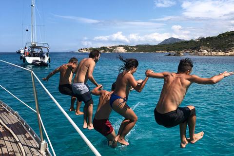 Calvi: 3-hour sailboat excursion, swimming & snorkeling in the Gulf