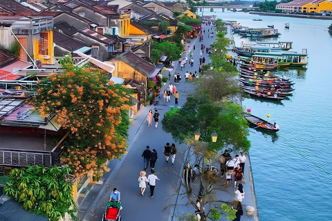 Passeio de barco e cerimónia das lanternas em Hoi An