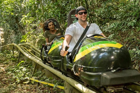 Tour della Foresta Pluviale in Bobsled Mystic Mountain fr Montego BayBob mistico della montagna Ocho Rios