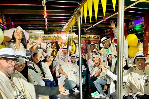 Medellín: Chiva Traditions Guided Party Tour with Open Bar