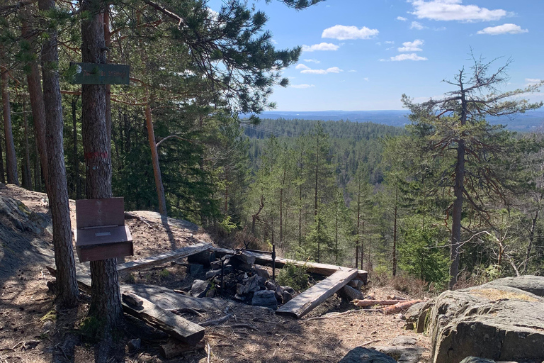 Oslo: escursione guidata nel Parco Nazionale di Østmarka con cibo cotto sul fuocoOslo: escursione guidata al Parco Nazionale di Østmarka con cibo sul fuoco