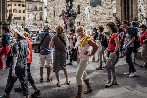 Firenze: Escursione di un giorno a Pisa e Firenze con pranzoTour per piccoli gruppi in spagnolo