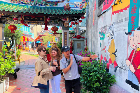 Phuket: tour della città e lezione di cucina con Phothong RideTour privato