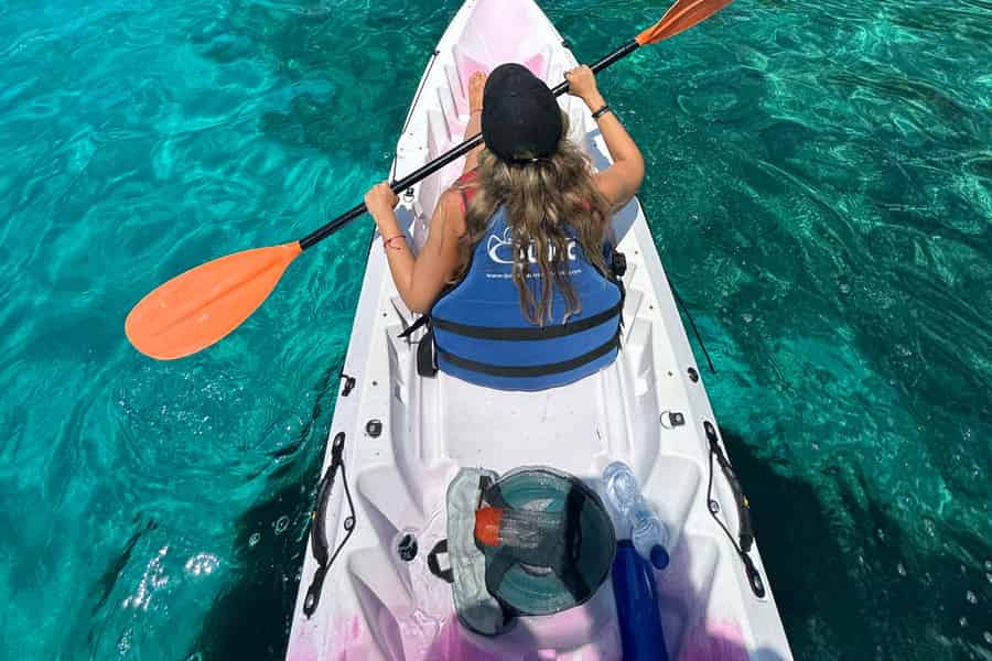 Mallorca: Kajak- und Paddle-Surf-Ausflug durch kristallklare Wasserhöhlen. Foto: GetYourGuide Mallorca: Kajak- und Paddle-Surf-Ausflug durch kristallklare Wasserhöhlen. Foto: GetYourGuide