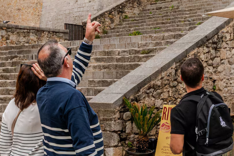 Girona: Walking Tour of Secrets, Stories, and Vantage Points