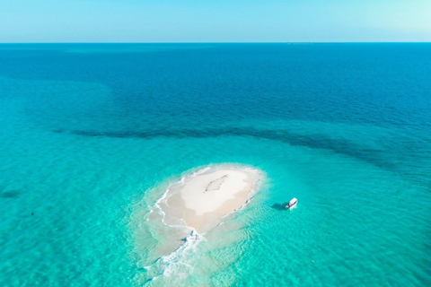 Zanzibar: Nyange Sandbank & Stone Town With Seafood lunch