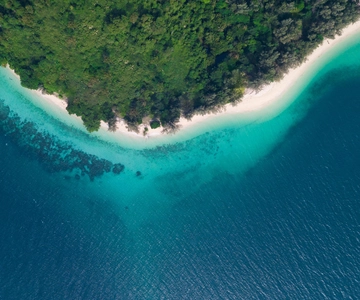 4-Island Tour from Koh Lanta to Koh Kradan with Beach Lunch