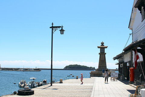 Hiroshima : Visite privée de la ville de Tomonoura Ghibli Ponyo avec chauffeur local