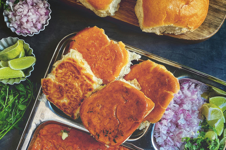 Mumbai: Experience Mumbai Street Food Tour