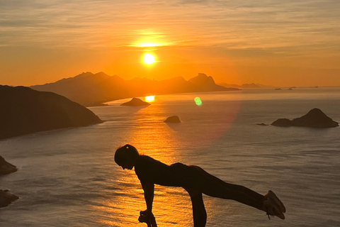 Sunrise at Pedra do Telégrafo: Guide, transportation, and photos included Sunrise at Pedra do Telégrafo: Guide, transport and photos included