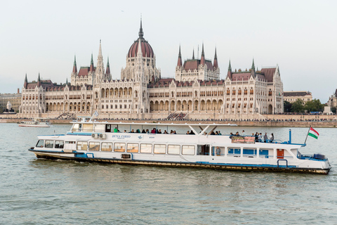 Budapest: Daytime Hop-on Hop-off Cruise with Welcome Drink Budapest: Daytime Hop - on Cruise