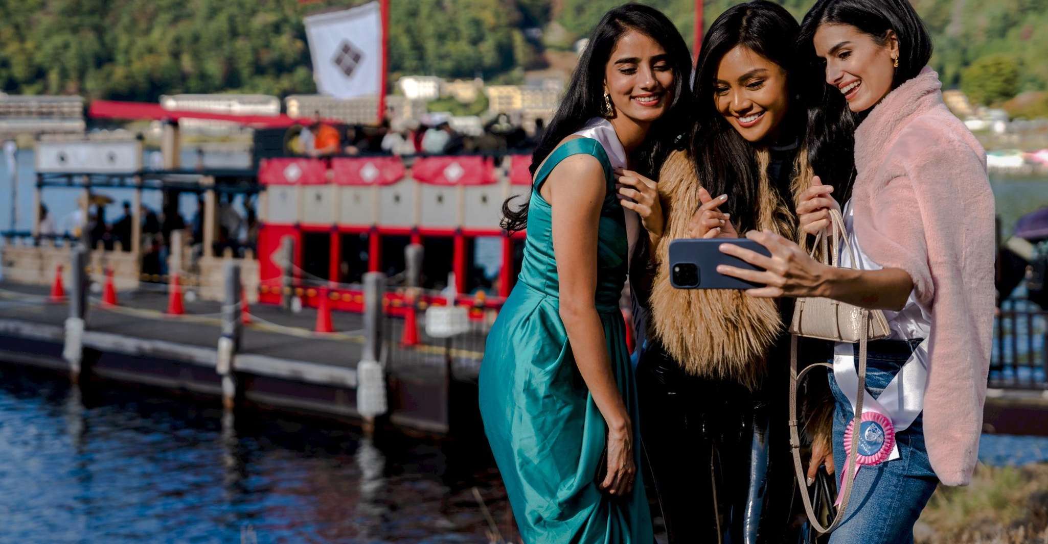 东京富士五号站站和川口公交车湖 - Hizvo