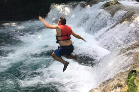 Montego Bay: Blue Hole, Dunn&#039;s River Falls, and Zipline Tour