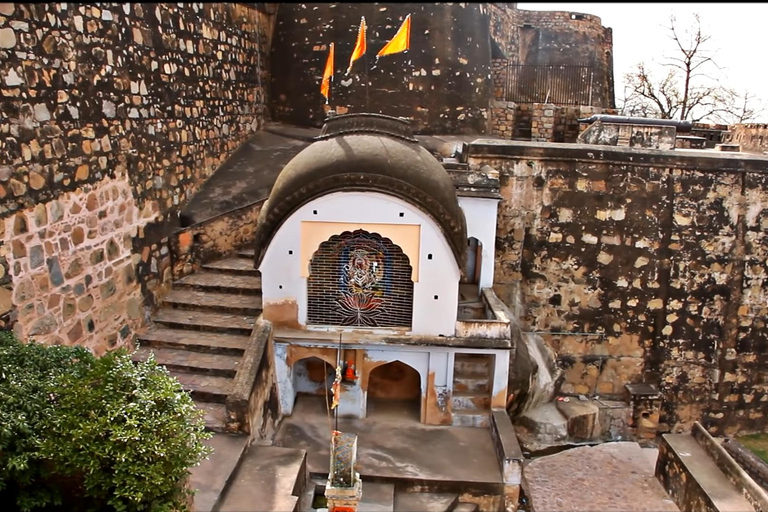 Tour di un giorno di Orchha e del Forte di Jhansi da Khajuraho con guida