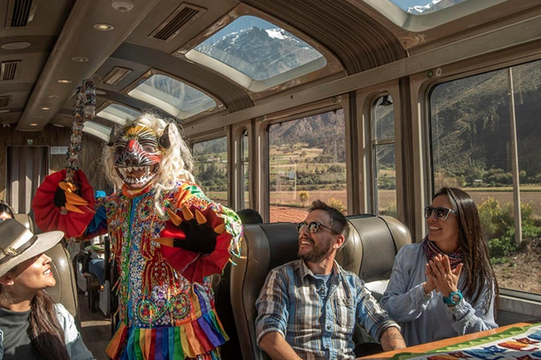 From Cusco: Machu Picchu Day Tour with Panoramic Train From Cusco: Full-day group tour to Machu Picchu and panoramic train