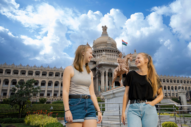 Bangalore : Full Day Sightseeing of Palace and City Gems