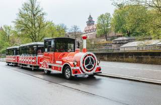 Nürnberg: Stadtrundfahrt mit der Bimmelbahn