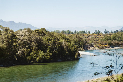 Te Anau: Jetbootfahrt &amp; geführte Wanderung auf dem Kepler Track