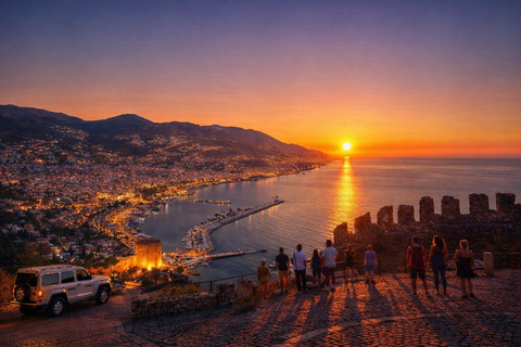 Alanya: Cleopatra Beach Sunset and Dinner Tour