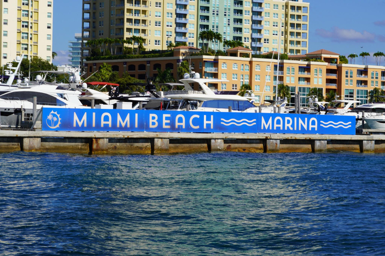 Miami: Crociera panoramica con bar a bordo