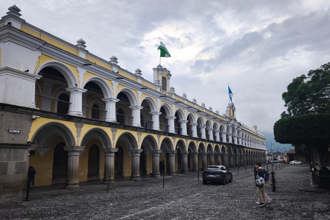 Lake Atitlán and Antigua Guatemala One-Day Sightseeing Tour