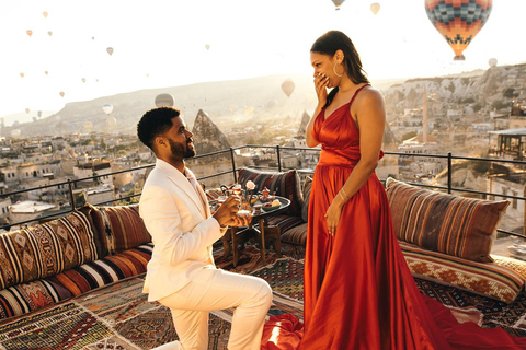 Cappadoce : Séance de photos au lever du soleil avec des robes volantes