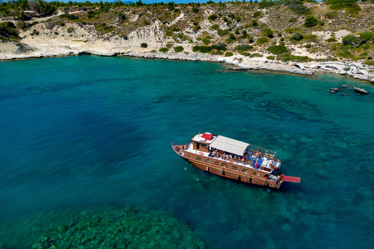 Faliraki : Trasferimento e crociera a Lindos con 3 soste per il bagno