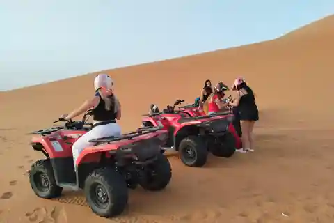 Tour del deserto da Marrakech a Fes di 3 giorni con cammello e quad ATV
