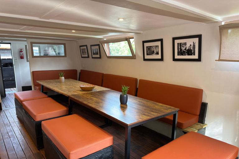 Nantes: 3-hour cruise on the Erdre aboard the Na Boa boat