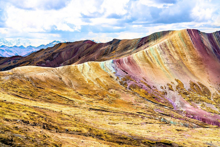 Cusco: Palccoyo Rainbow Mountain, Llama Sanctuary & Lunch