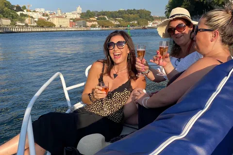 Porto: Cruzeiro privado no Douro (só para ti) 6 pontes/pôr do sol